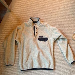 Patagonia pull over